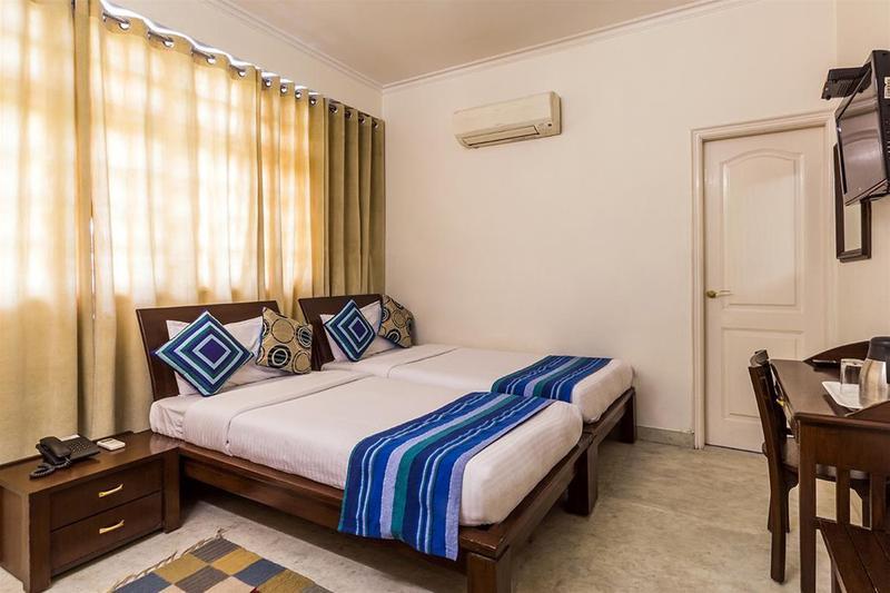 Hotel Mehra Residency At The Airport Nueva Delhi Exterior foto